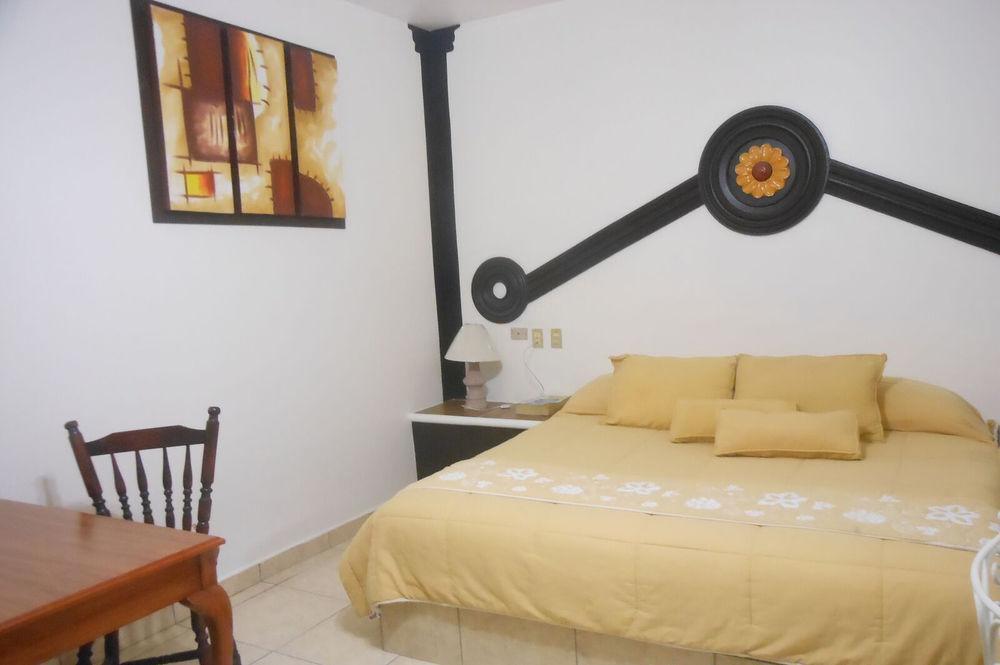 Hotel Gya Express